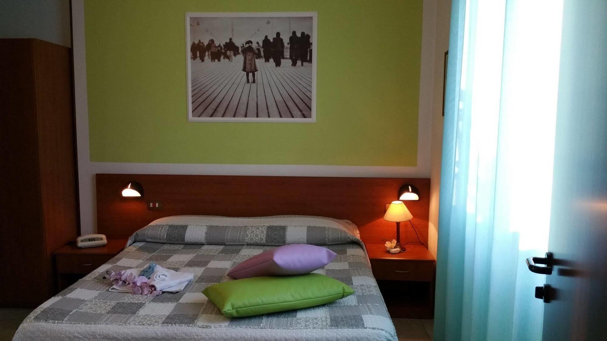 Hotel Villa Truentum Martinsicuro Dış mekan fotoğraf